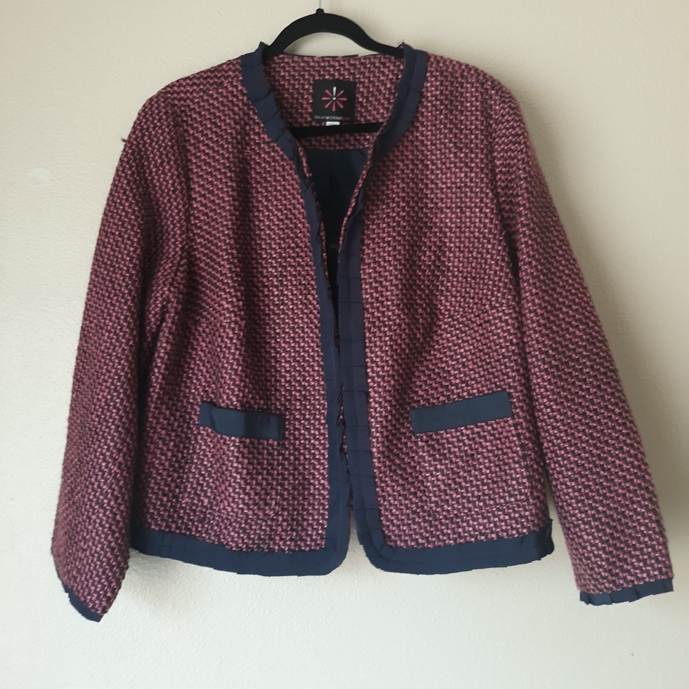 Isaac Mizrahi Pink Tweed Jacket with Navy Trim